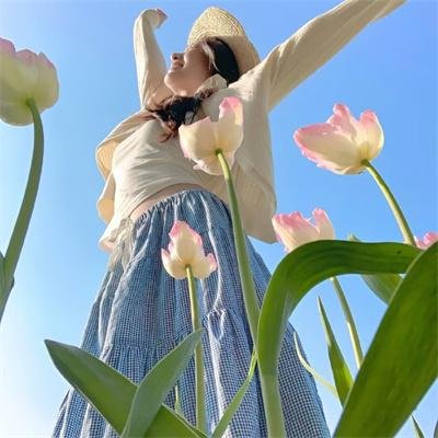 冰属性男子与酷酷女同事