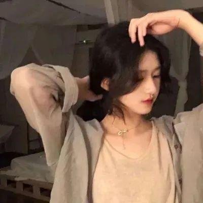 胶轮友艳福